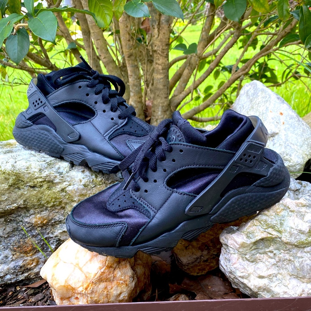 Nike Air Hurache DH4439-001